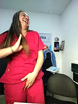 Snapshot of Madisson-04_ chatting on December 2025 07:00:01 PM Madisson-04 online show from December 2025 07:00:01 PM