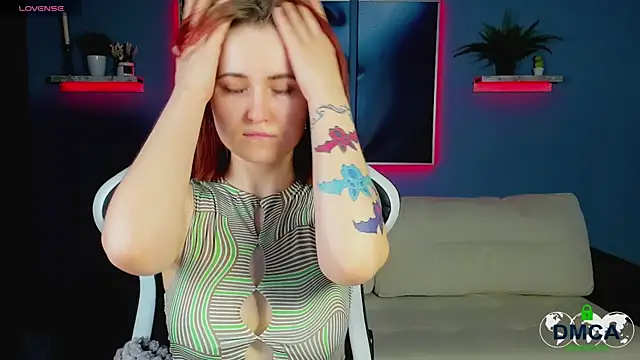 Roxy foxi online show from November 2025 01:04:02 AM