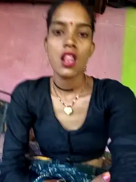 Snapshot of So_pinki chatting on July 2026 01:42:01 AM So pinki online show from July 2026 01:42:01 AM