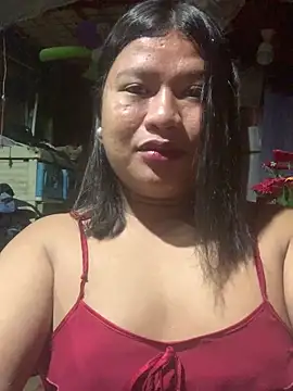 TS-YANNA online show from February 2026 07:45:01 PM