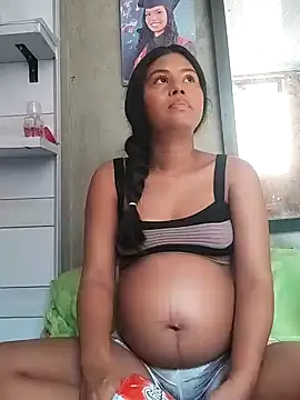 Snapshot of julietta1453 chatting on December 2025 02:44:02 PM julietta1453 online show from December 2025 02:44:02 PM