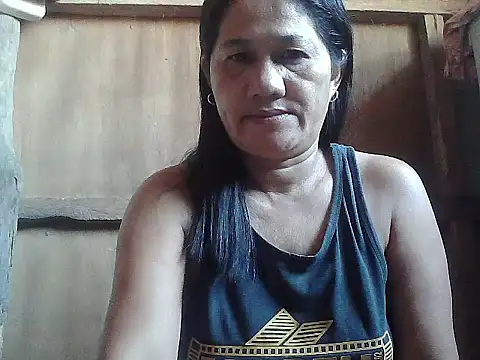 Snapshot of hotmama_063 chatting on May 2026 10:27:02 PM hotmama 063 online show from May 2026 10:27:02 PM