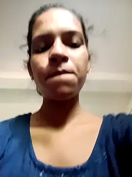 Snapshot of BebyDoll_143 chatting on October 2025 03:47:02 AM BebyDoll 143 online show from October 2025 03:47:02 AM