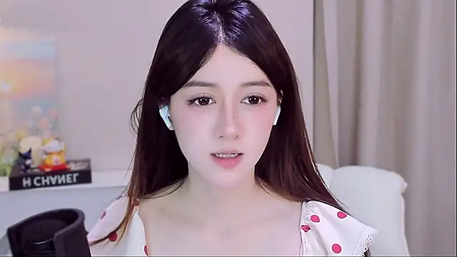 Wow-fairy online show from July 2026 01:18:01 PM