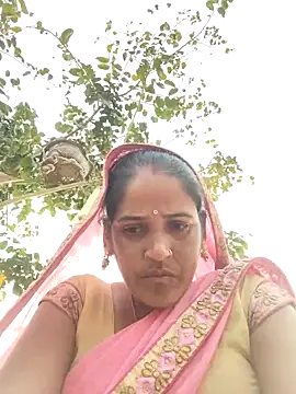 Nillohot online show from October 2025 09:28:01 AM