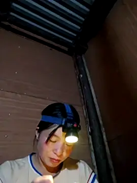 Snapshot of samsam-bae chatting on October 2025 01:44:01 PM samsam-bae online show from October 2025 01:44:01 PM