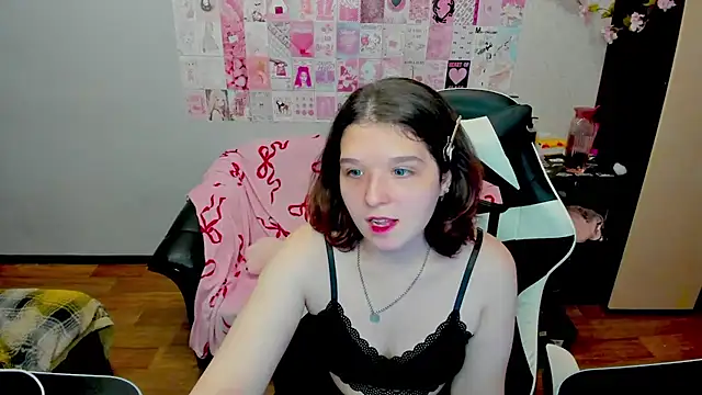 Acid Kate online show from September 2025 02:49:01 AM