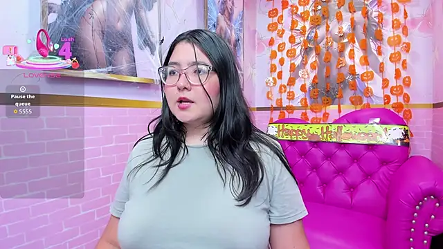 Snapshot of Dulce_meow chatting on October 2025 11:44:02 AM Dulce meow online show from October 2025 11:44:02 AM