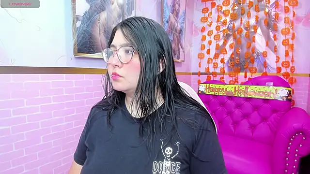 Dulce meow online show from October 2025 10:38:02 AM