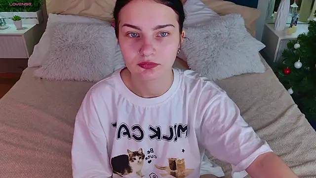 Angel Braun online show from December 2025 12:44:02 PM