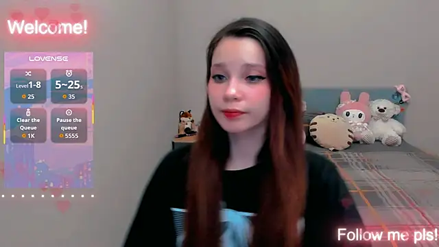 Snapshot of Kitten_Alissa chatting on April 2026 07:19:01 PM Kitten Alissa online show from April 2026 07:19:01 PM