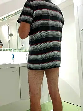 Snapshot of Oldmenhot66 chatting on September 2025 04:45:02 AM Oldmenhot66 online show from September 2025 04:45:02 AM