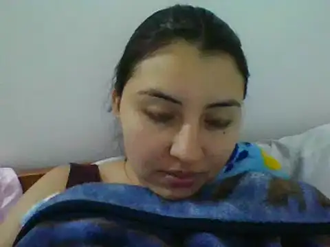 Snapshot of _Romilly_ chatting on March 2026 03:23:01 AM Romilly online show from March 2026 03:23:01 AM