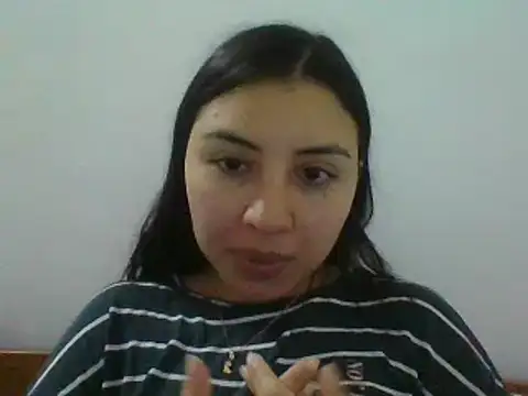 Snapshot of _Romilly_ chatting on April 2026 02:47:02 AM Romilly online show from April 2026 02:47:02 AM