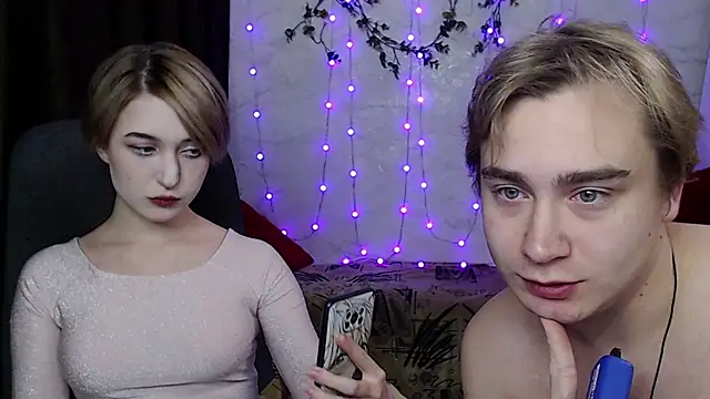 Snapshot of Lust4Money chatting on November 2025 08:25:02 PM Lust4Money online show from November 2025 08:25:02 PM