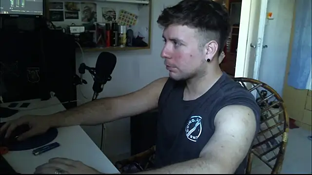 ferrari1996 online show from September 2025 06:07:01 PM