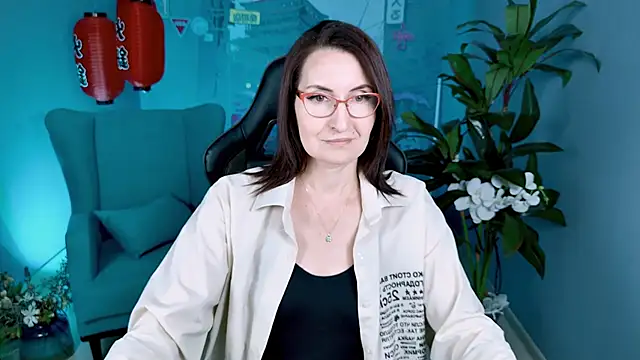 UnaTerra online show from November 2025 09:21:02 AM