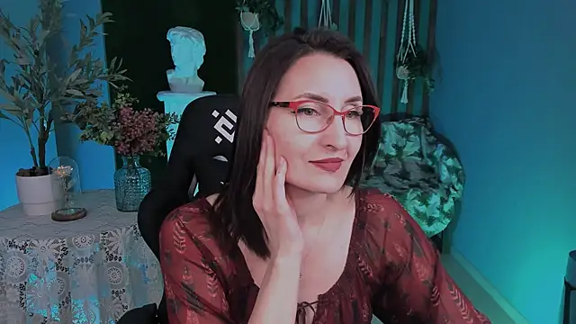 UnaTerra online show from December 2025 07:06:02 AM