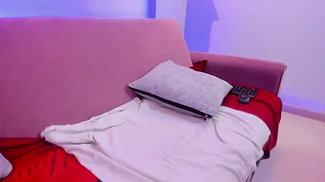 CataleyaAmaya online show from October 2025 12:19:01 PM