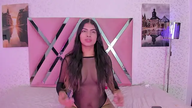 SophiaSalazar  online show from November 2025 12:05:02 PM