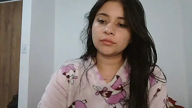 ValerieLove  online show from January 2026 11:43:01 PM