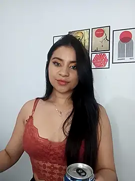 ValerieLove  online show from March 2026 11:33:01 PM