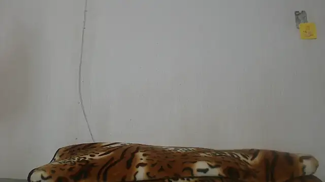 BeautyQueenX22 online show from June 2026 11:45:02 AM