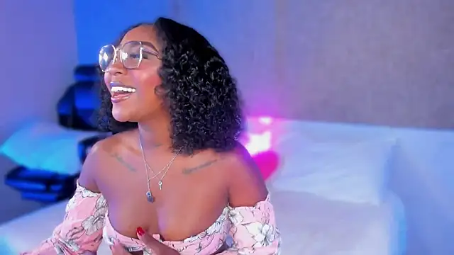 Snapshot of Kishalove_ chatting on November 2025 10:15:02 AM Kishalove online show from November 2025 10:15:02 AM