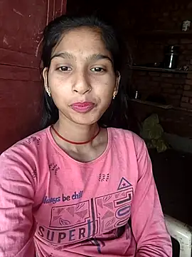 Snapshot of Yatiksha_Beby chatting on November 2025 06:35:02 AM Yatiksha Beby online show from November 2025 06:35:02 AM