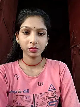 Snapshot of Yatiksha_Beby chatting on December 2025 10:30:01 AM Yatiksha Beby online show from December 2025 10:30:01 AM