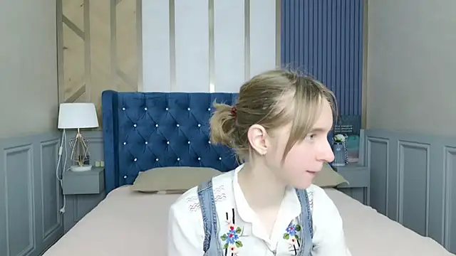 Beverly Gomes online show from September 2025 06:02:02 AM