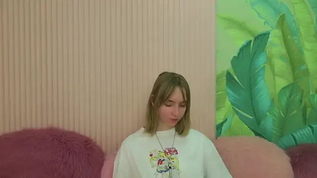 Beverly Gomes online show from September 2025 05:40:01 AM