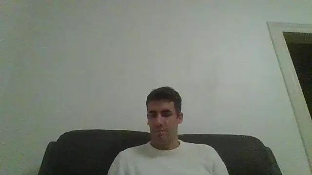 Snapshot of JulioIsHere4you chatting on September 2025 01:10:01 AM JulioIsHere4you online show from September 2025 01:10:01 AM