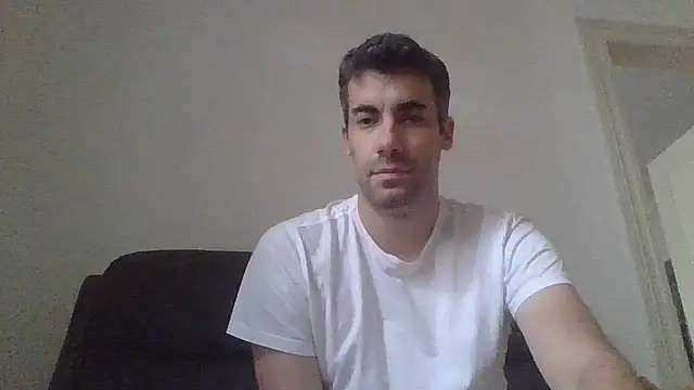 Snapshot of JulioIsHere4you chatting on October 2025 09:29:01 AM JulioIsHere4you online show from October 2025 09:29:01 AM