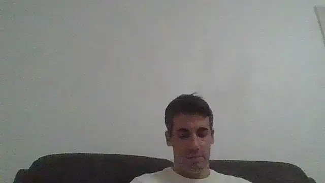 Snapshot of JulioIsHere4you chatting on October 2025 05:33:02 PM JulioIsHere4you online show from October 2025 05:33:02 PM