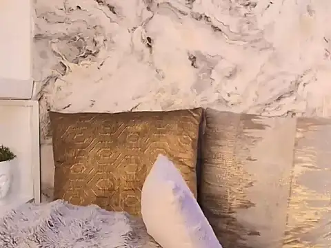 Snapshot of Alana_sinclaire chatting on September 2025 05:57:02 PM Alana sinclaire online show from September 2025 05:57:02 PM