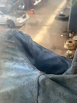 Chico031289 online show from September 2025 06:01:02 PM