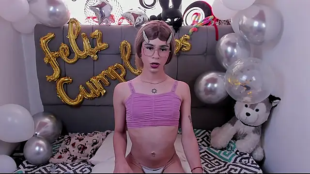 Snapshot of zoe_bunny01 chatting on October 2025 09:00:02 PM zoe bunny01 online show from October 2025 09:00:02 PM