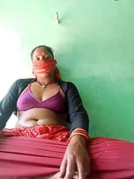 Snapshot of CUTE-004 chatting on March 2026 09:26:01 AM CUTE-004 online show from March 2026 09:26:01 AM