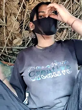 Janvi Jaitly online show from November 2025 02:20:01 AM