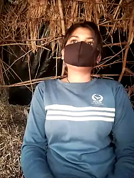 Janvi Jaitly online show from February 2026 02:51:01 AM