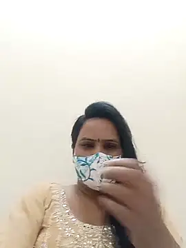 Your-vipasha online show from September 2025 02:21:01 PM