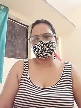 Snapshot of Your-vipasha chatting on July 2026 05:12:01 AM Your-vipasha online show from July 2026 05:12:01 AM