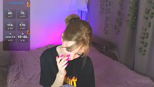 Snapshot of Angel_Elis_ chatting on September 2025 06:53:02 PM Angel Elis online show from September 2025 06:53:02 PM