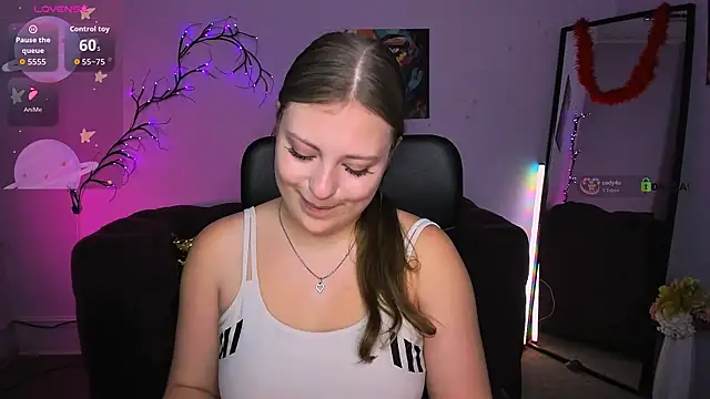 melani bumm online show from December 2025 01:17:02 PM