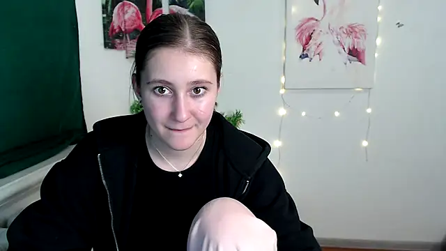 Milka kamila online show from November 2025 03:55:01 PM