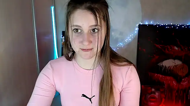 Snapshot of Milka_kamila chatting on April 2026 05:30:01 PM Milka kamila online show from April 2026 05:30:01 PM