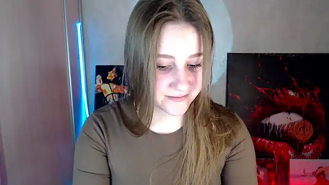 Snapshot of Milka_kamila chatting on April 2026 12:11:02 PM Milka kamila online show from April 2026 12:11:02 PM