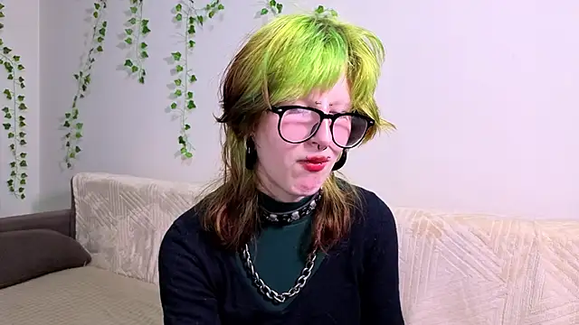 Snapshot of KandraCruser chatting on September 2025 07:27:01 PM KandraCruser online show from September 2025 07:27:01 PM