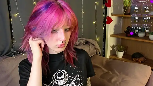 Snapshot of KandraCruser chatting on March 2026 08:12:01 PM KandraCruser online show from March 2026 08:12:01 PM